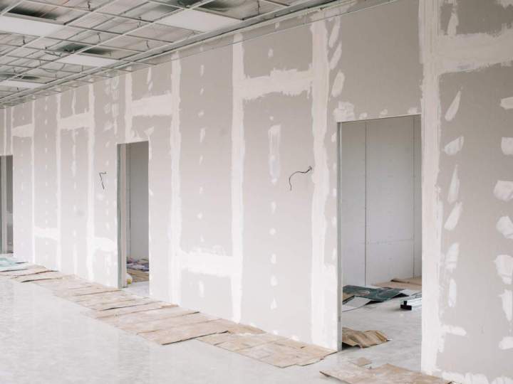 Nous menons à bien les travaux de second œuvre.